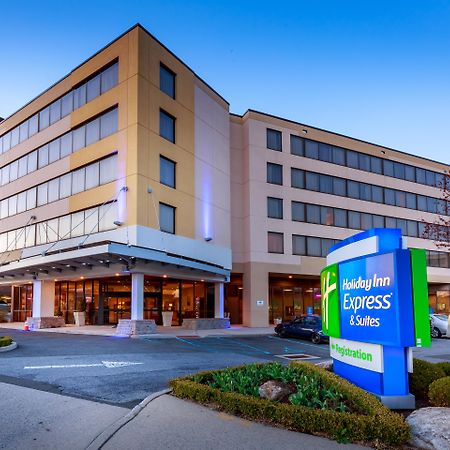 Holiday Inn Express Stamford, An Ihg Hotel Экстерьер фото
